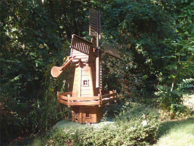 Modell einer Bockwindmühle